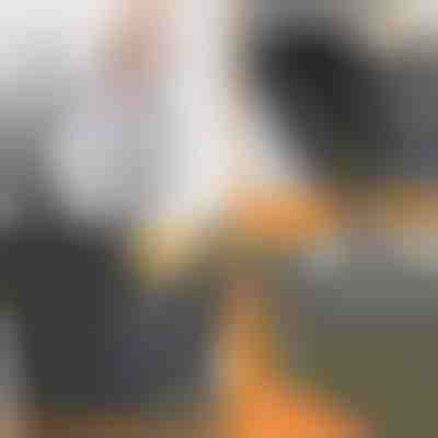 Držalo za dodatke z žepi za shranjevanje | LIVIPOCKET